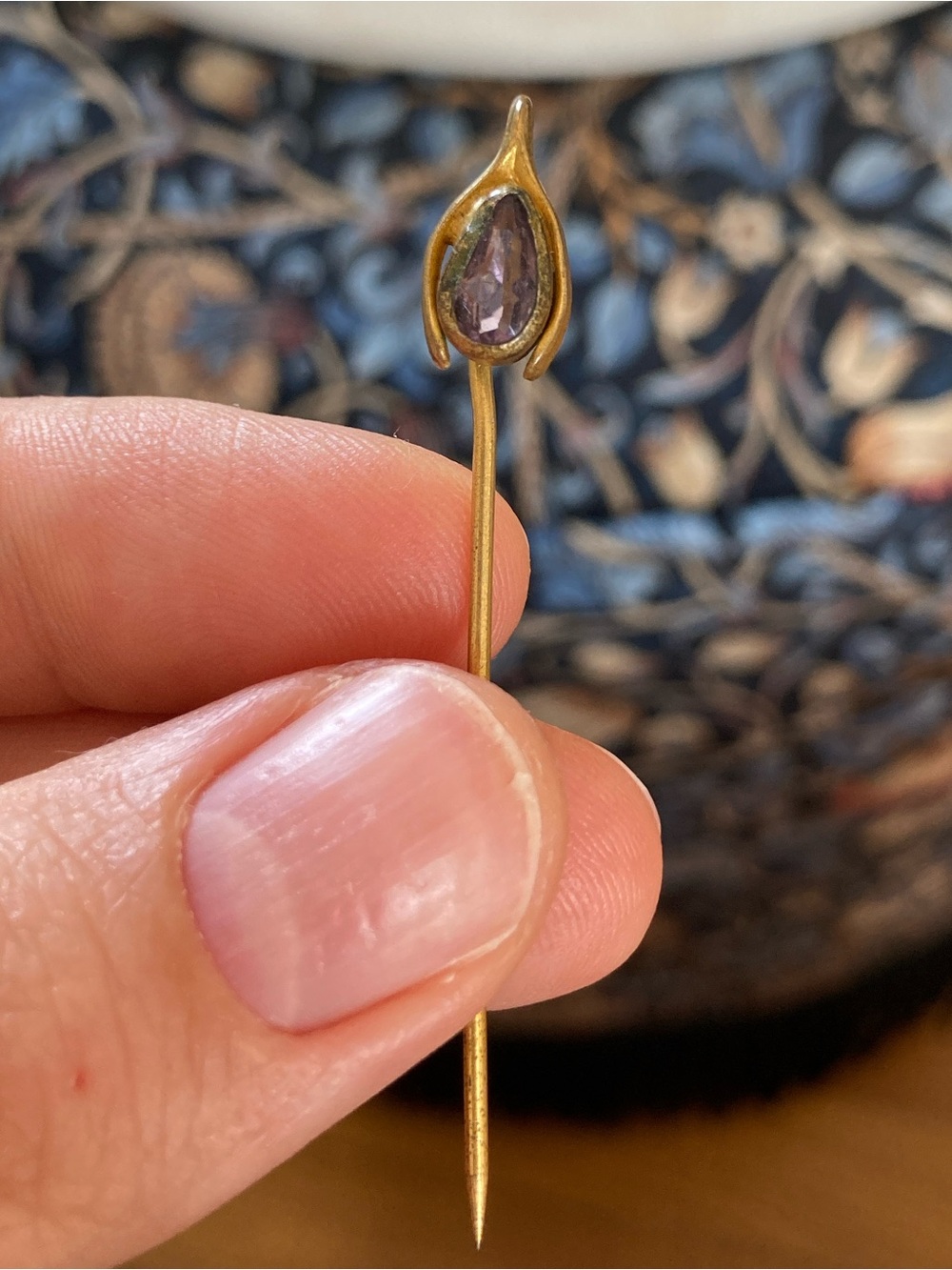 Antique Victorian Amethyst Paste Horseshoe Gilt Metal Stick Pin/Cravat Pin